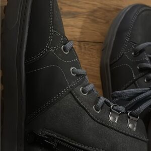 art class Black Kids Boots